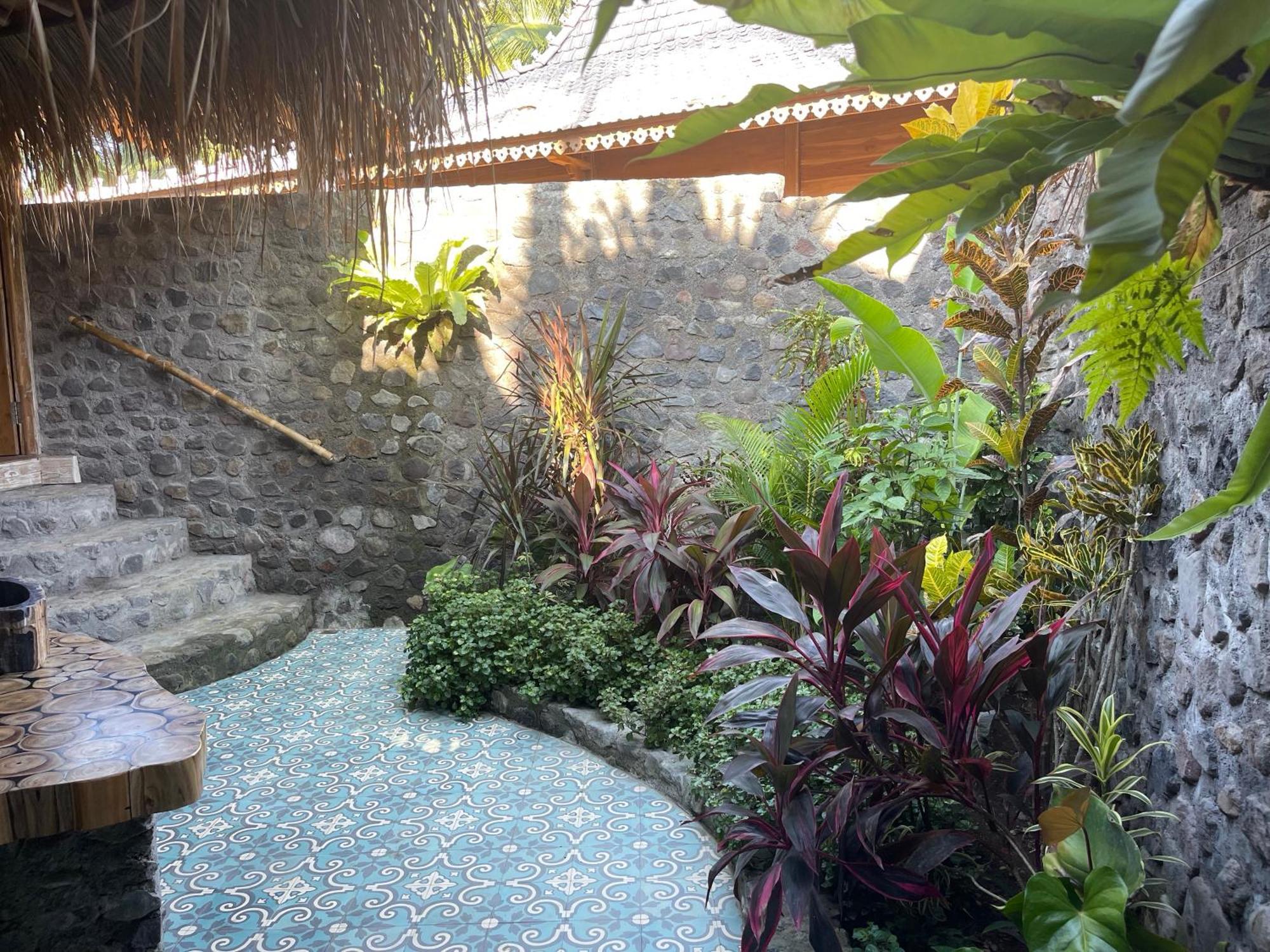 Louka Beach Bali Tianyar Rom bilde